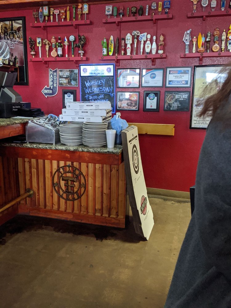 Capital Pizza 2705 26th St, Lubbock