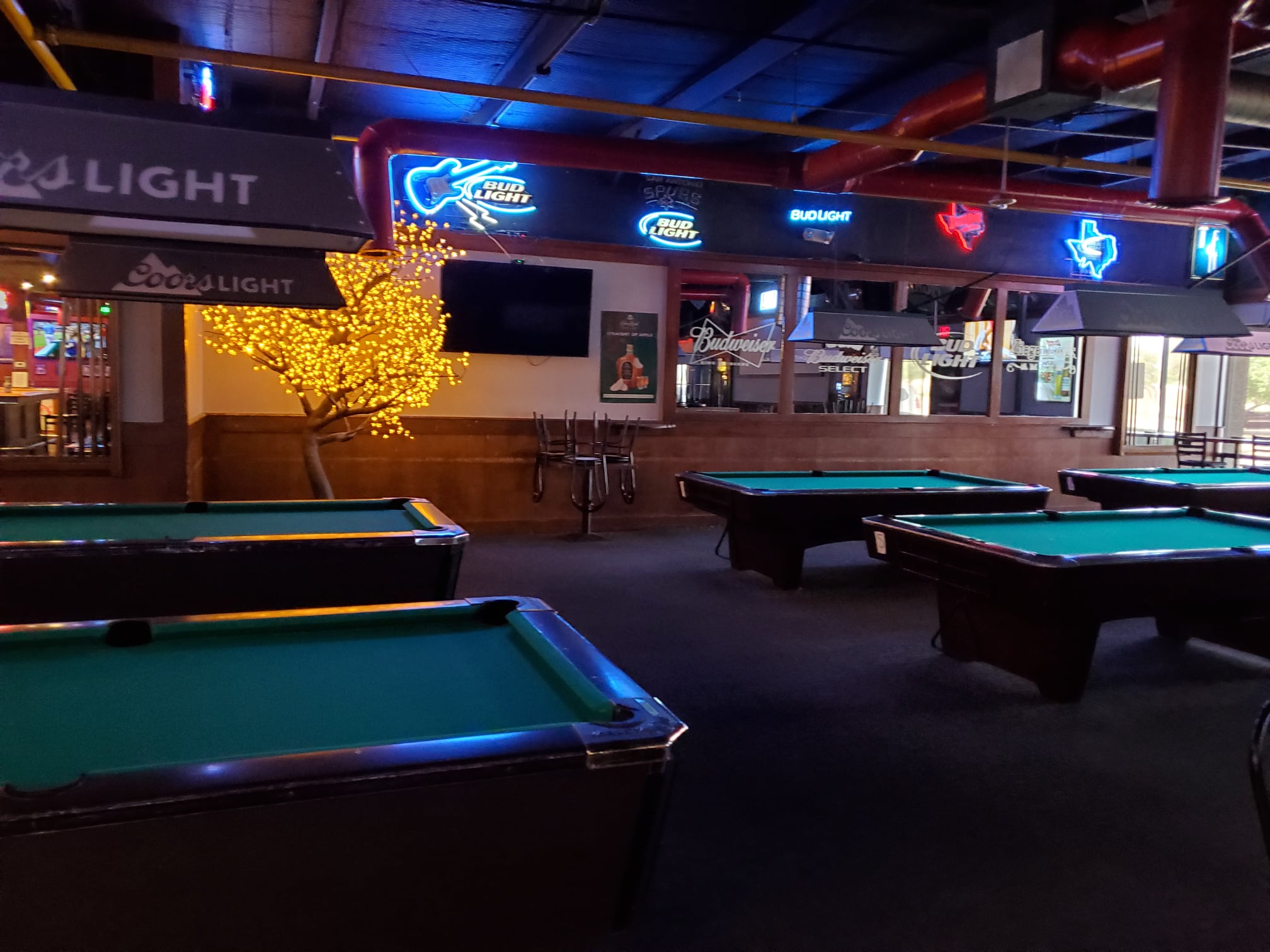 Copper Caboose Restaurant Bar 5609 Villa Dr, Lubbock