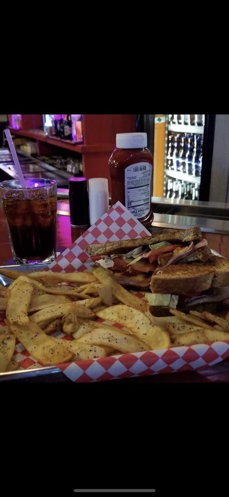 The Office Grill and Sports Bar 5004 Frankford Ave, Lubbock