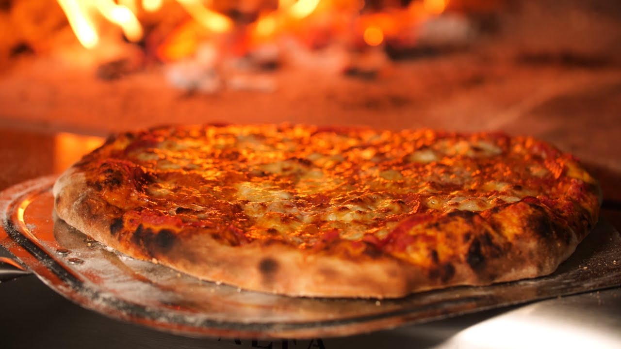 Ike's Woodfire Grill 4414 82nd St Suite #218, Lubbock