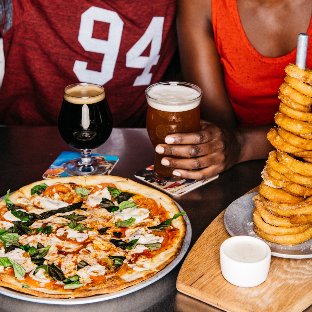Yard House LA PLAZA MALL, 2200 S 10th St, McAllen