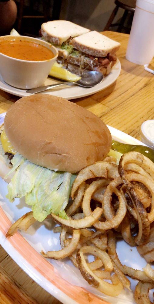 Midland, TX Restaurants Open for Takeout, Curbside Service and/or