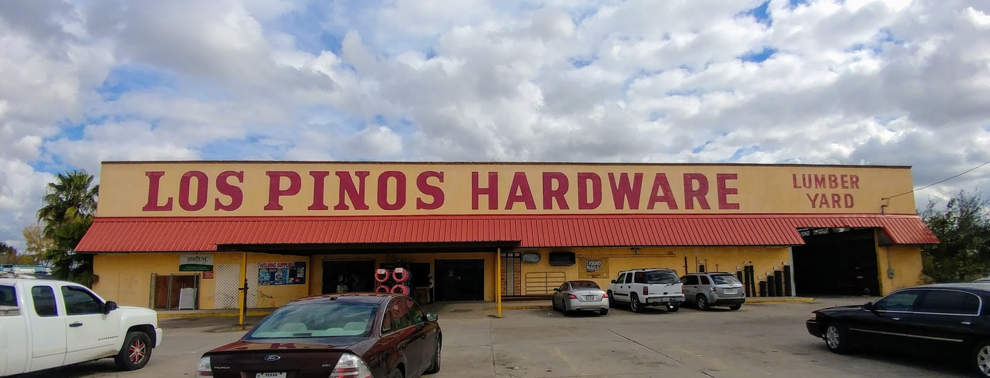 Los Pinos Hardware Co.