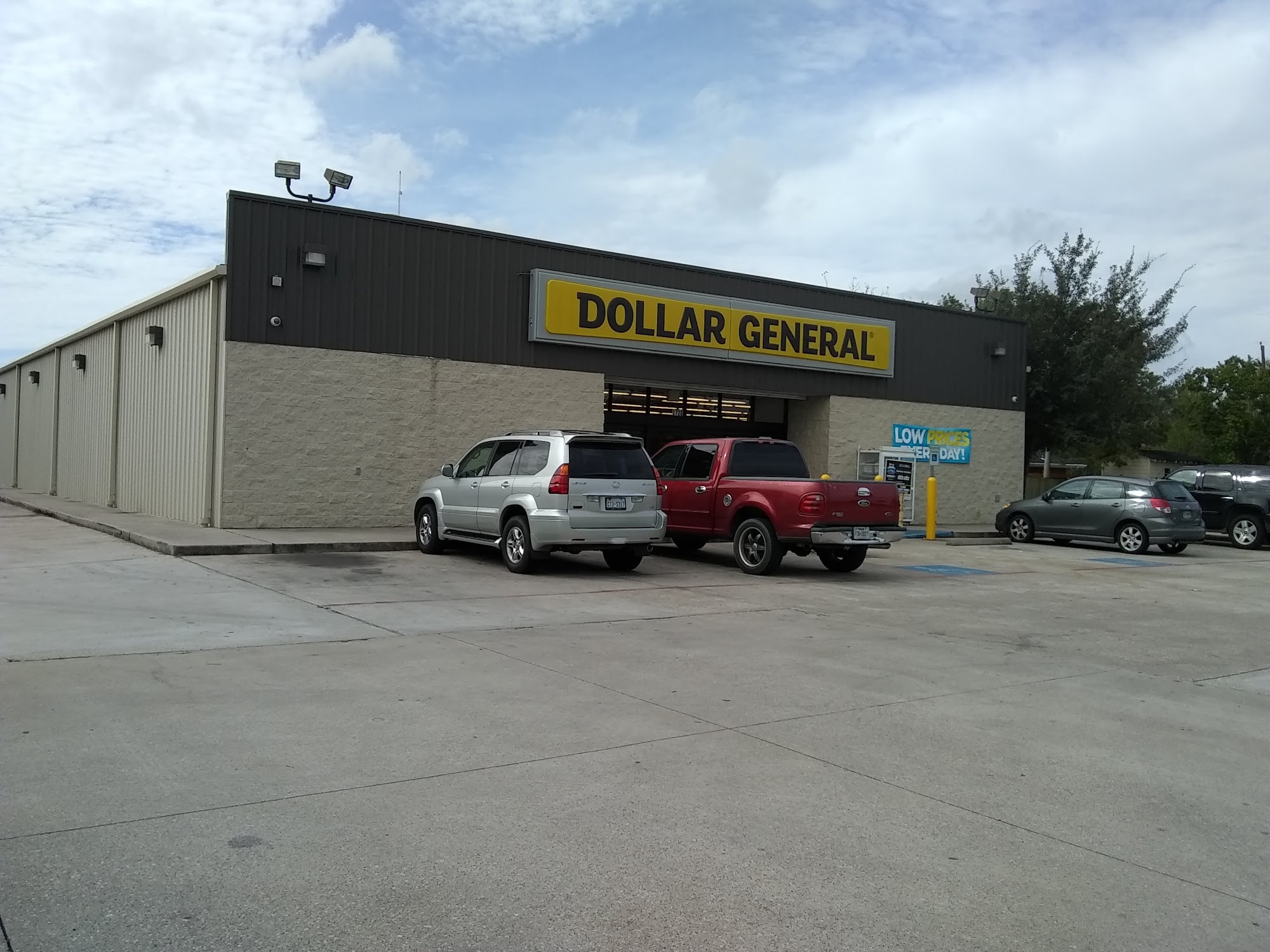 Dollar General