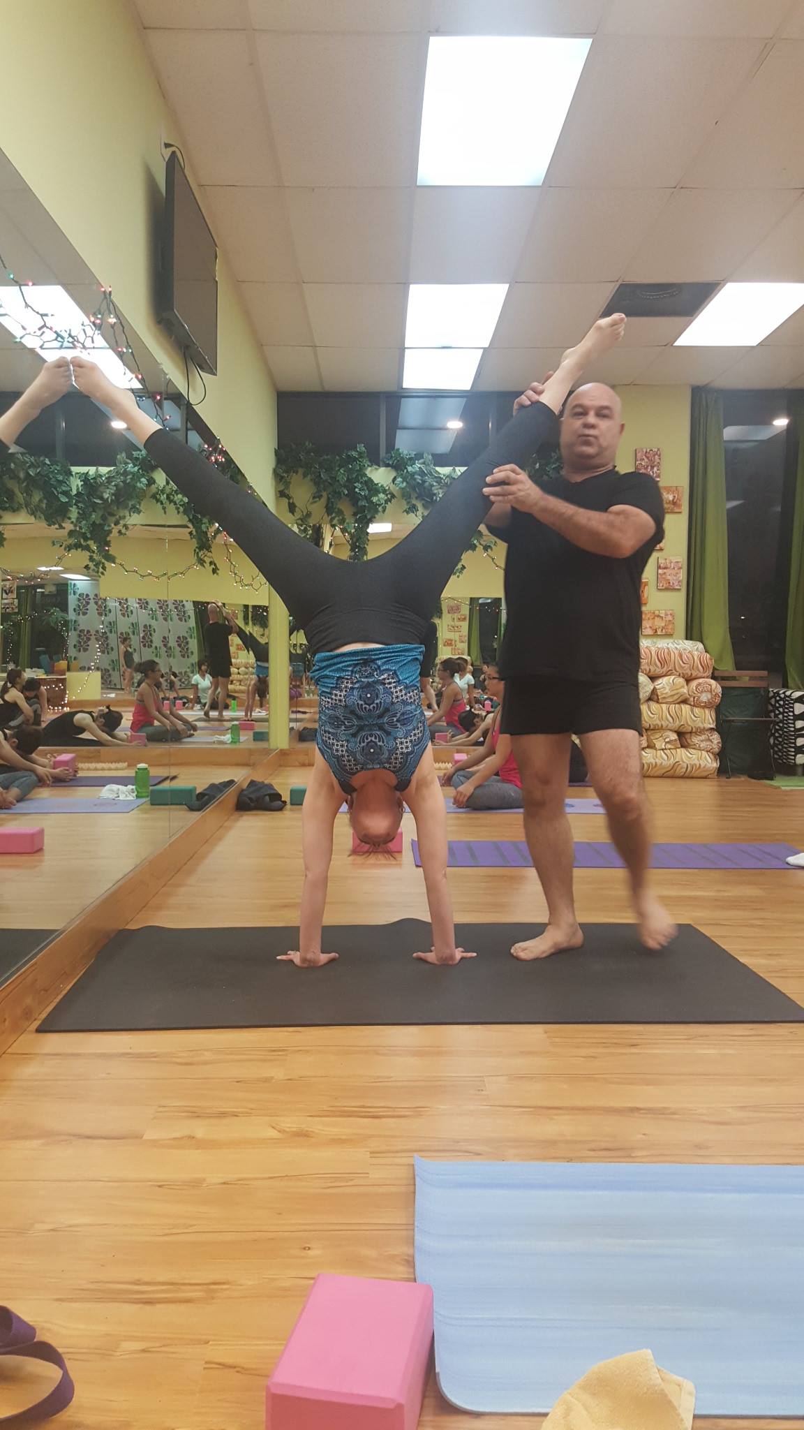 Plano Yoga With Carlos