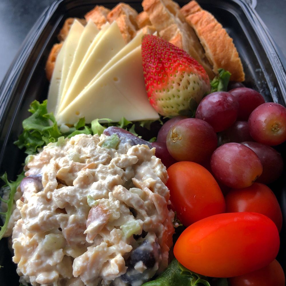 Eatzi’s Market & Bakery 5967 W Parker Rd, Plano
