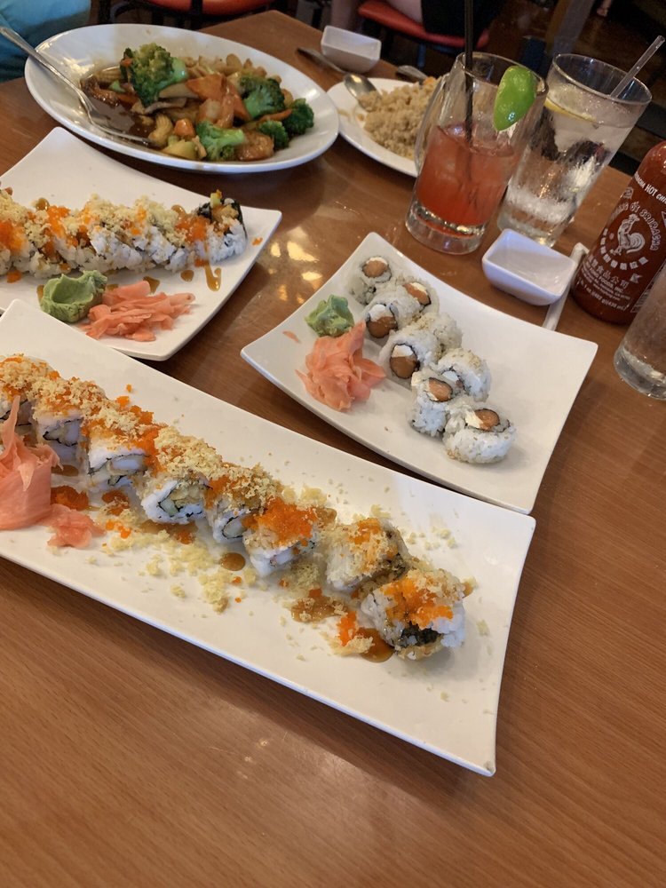 Zenna Thai & Japanese Restaurant 2500 N Central Expy, Plano