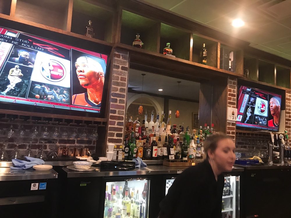 Napoli's Pizza & Restaurant 4101 E Park Blvd # 120, Plano