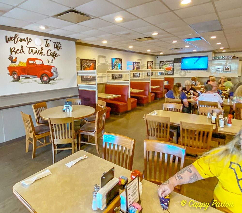Red Truck Cafe 910 W Parker Rd #101, Plano