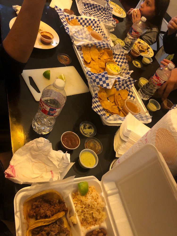 Taquerias Cervantez 2729 W 15th St, Plano
