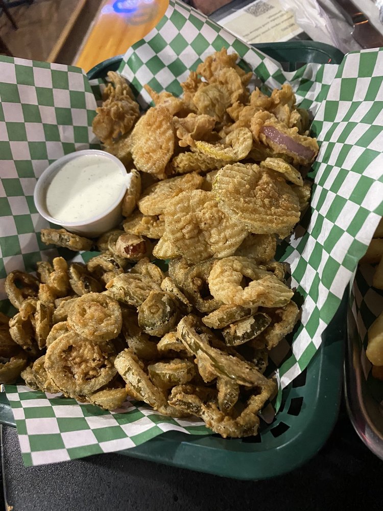 Richardson Bar & Grill 1411 E Campbell Rd #101, Richardson