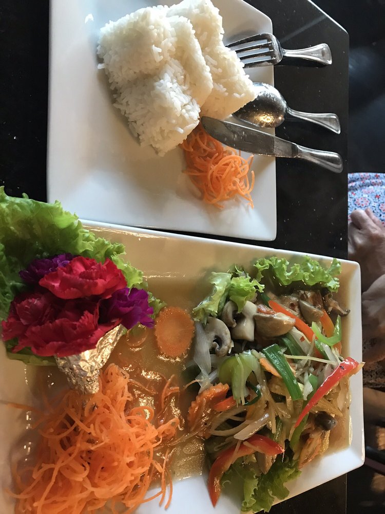 Bangkok at Beltline 100 N Central Expy #108, Richardson