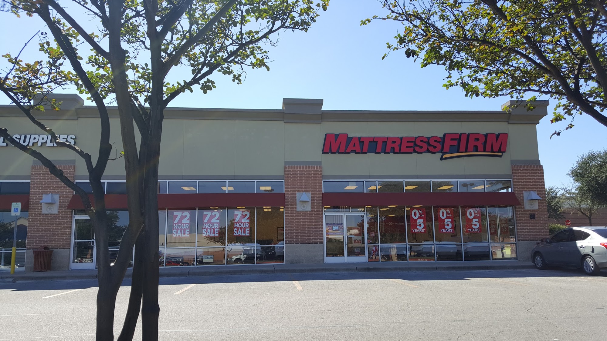 Mattress Firm La Frontera