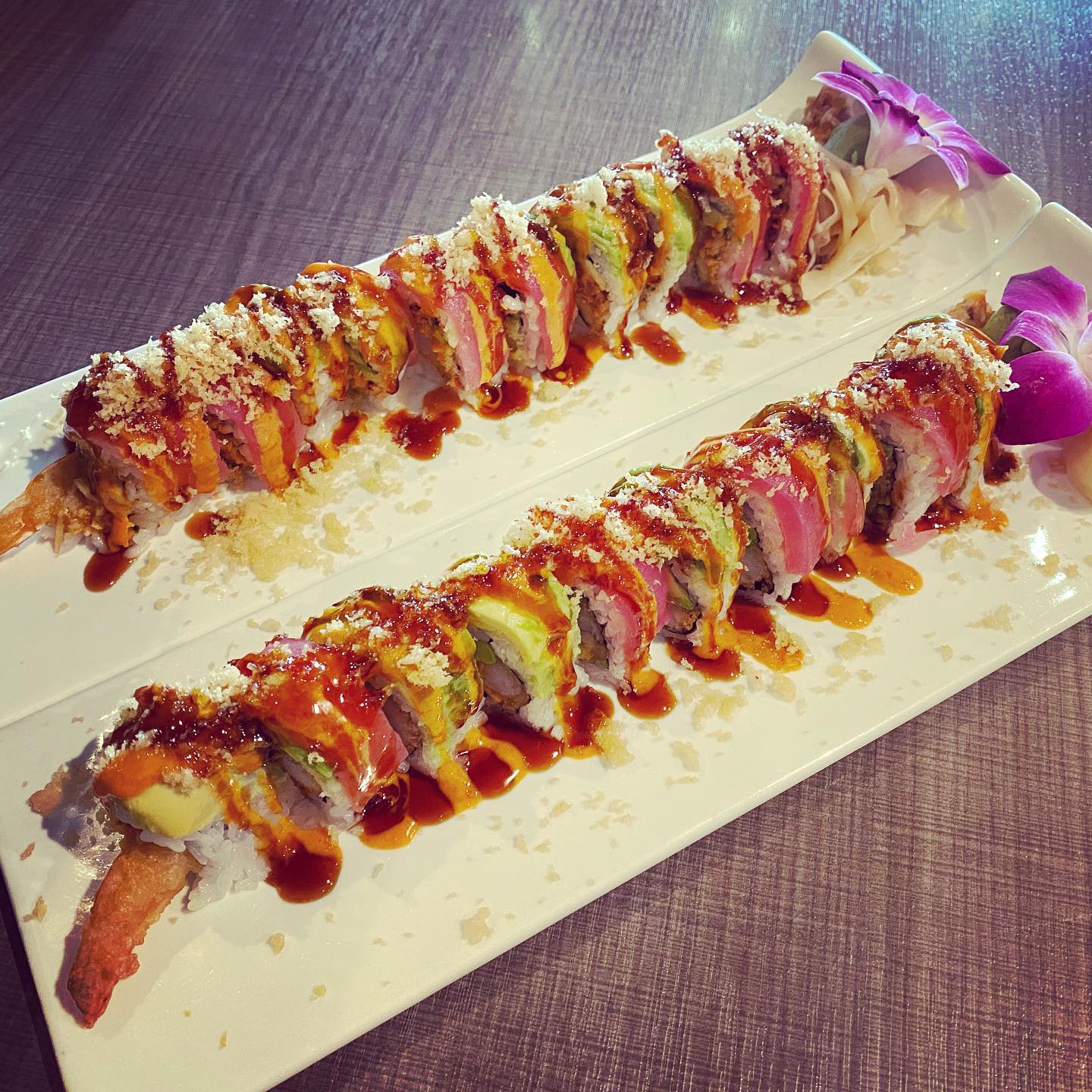 Kin Thai & Sushi 22211 I-10 W Access Rd #1102, San Antonio