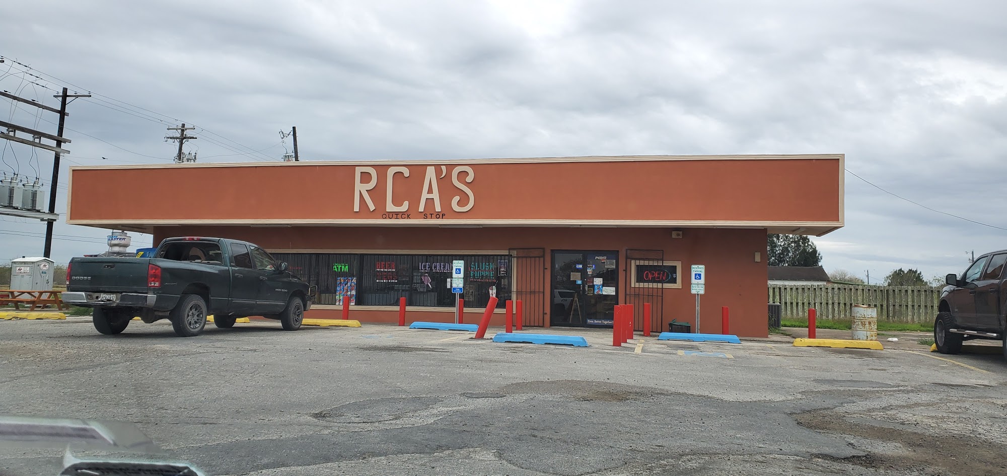 R C A's Quick Stop