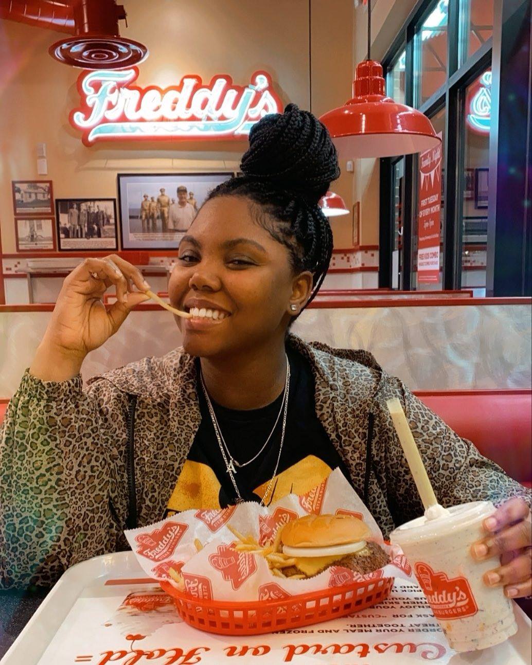 Freddy's Frozen Custard & Steakburgers 19370 N Fwy Service Rd, Spring
