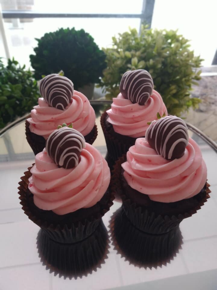 Smallcakes 1614 Louetta Rd ste c, Spring