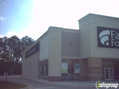 Famous Footwear NORTH, LOUETTA CENTRAL 20630 I-45, Spring