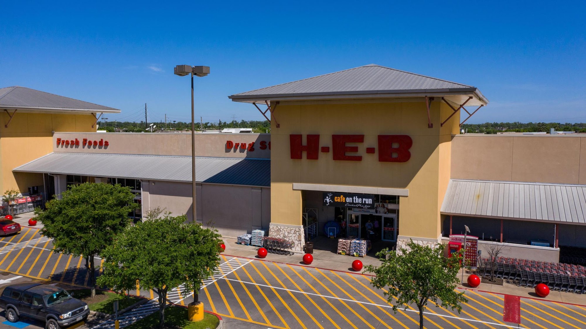 H-E-B