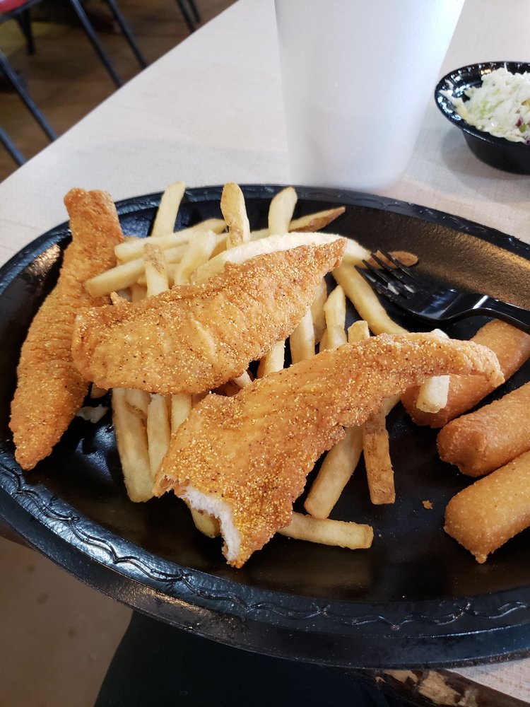 Catfish King 3301 Summerhill Rd, Texarkana