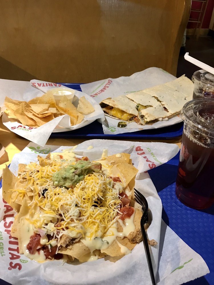 Salsarita's Fresh Mexican Grill 3316 Troup Hwy, Tyler