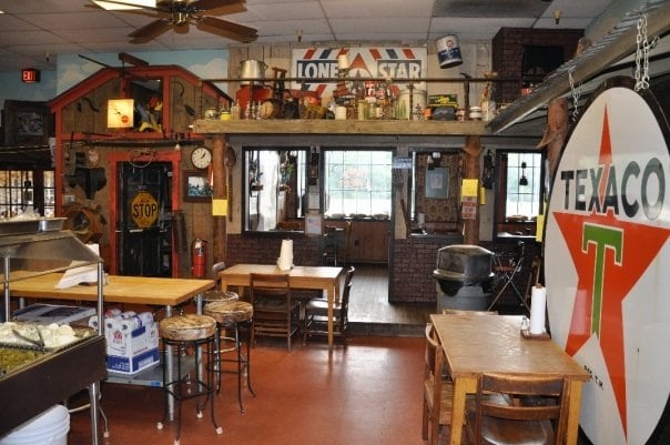 Bodacious Bar-B-Que 1879 Troup Hwy, Tyler