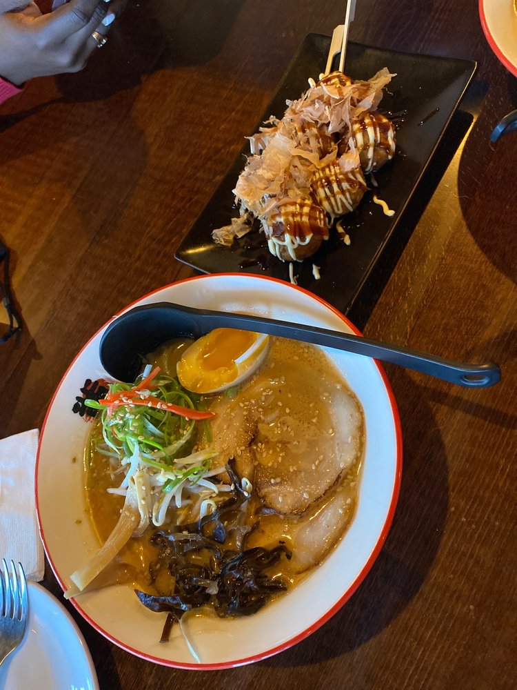 Mikoto Ramen Bar and Sushi 6611 S Broadway Ave Suite 200, Tyler