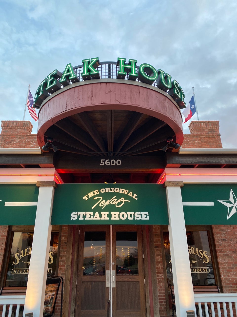 Saltgrass Steak House 5600 Legend Lake Pkwy, Waco
