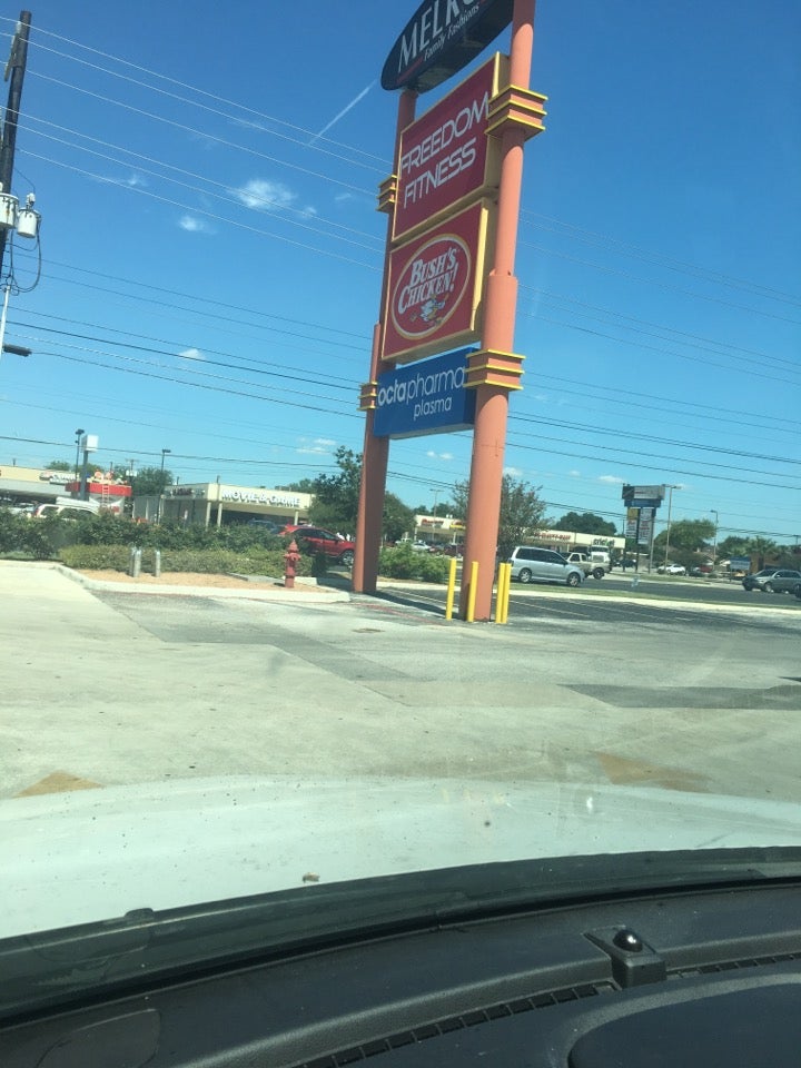 Bush's Chicken 5322 Walzem Rd, San Antonio