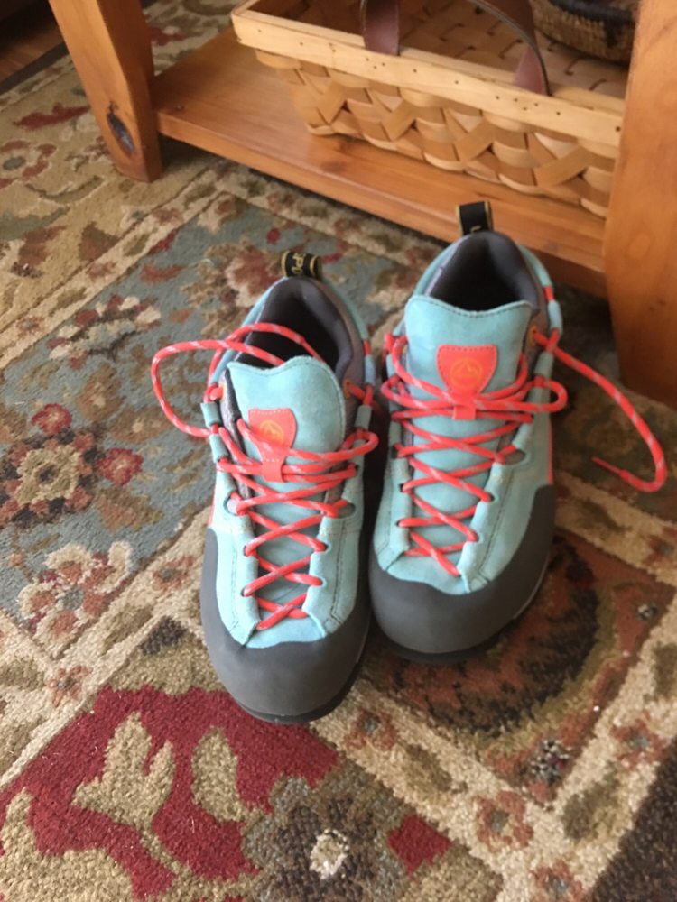 The Gear Room: Ski Shop | Climbing Gear | Used Gear 3422 Fort Union Blvd, Cottonwood Heights