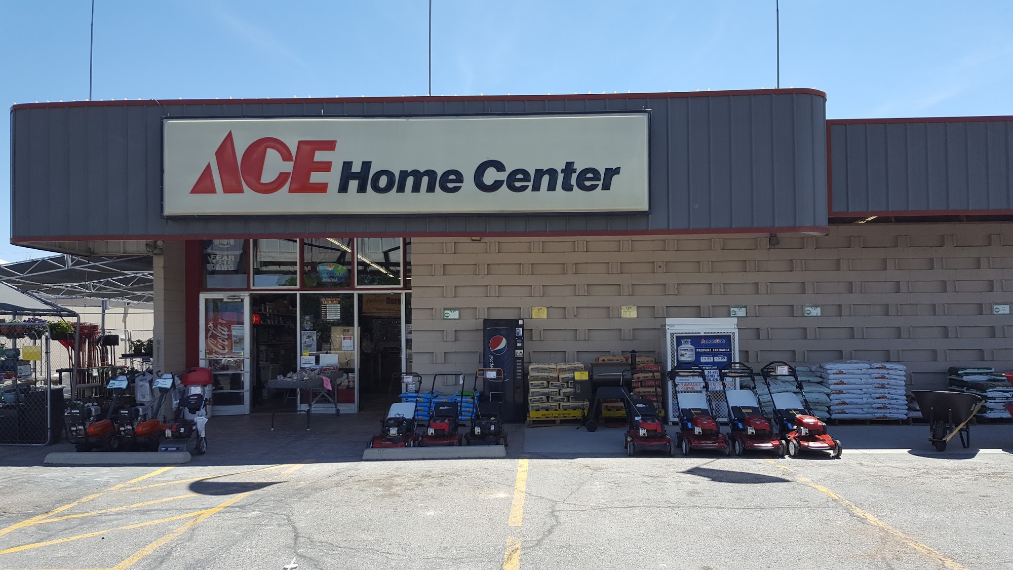 Rasmussen's Ace Hardware