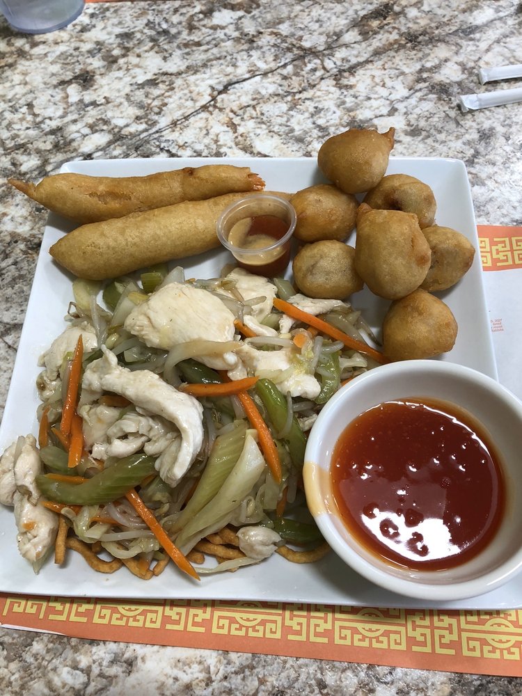 Wok-King Cafe Inc 1650 9000 S #3, West Jordan