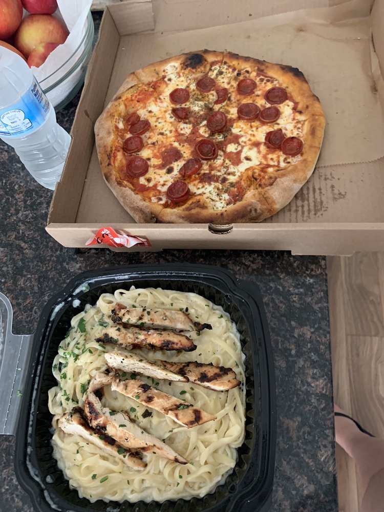 Lena's Wood-Fired Pizza & Tap 401 E Braddock Rd, Alexandria