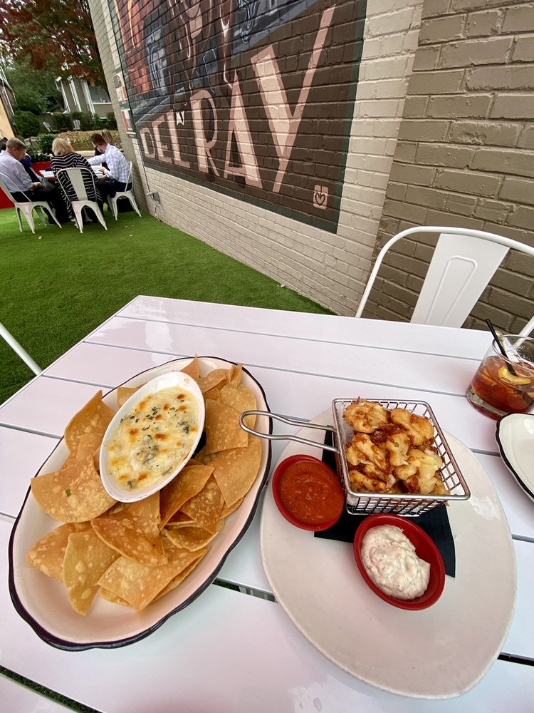 Cheesetique Del Ray 2411 Mt Vernon Ave, Alexandria