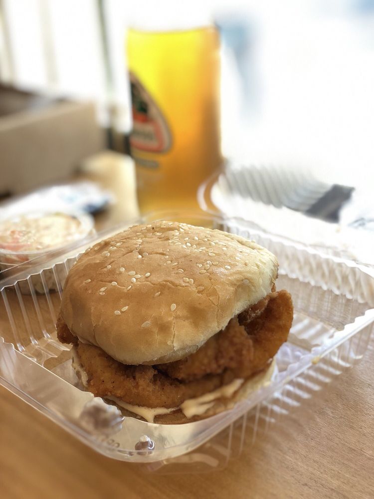 Pendleton Carryout Co. 807 Pendleton St, Alexandria