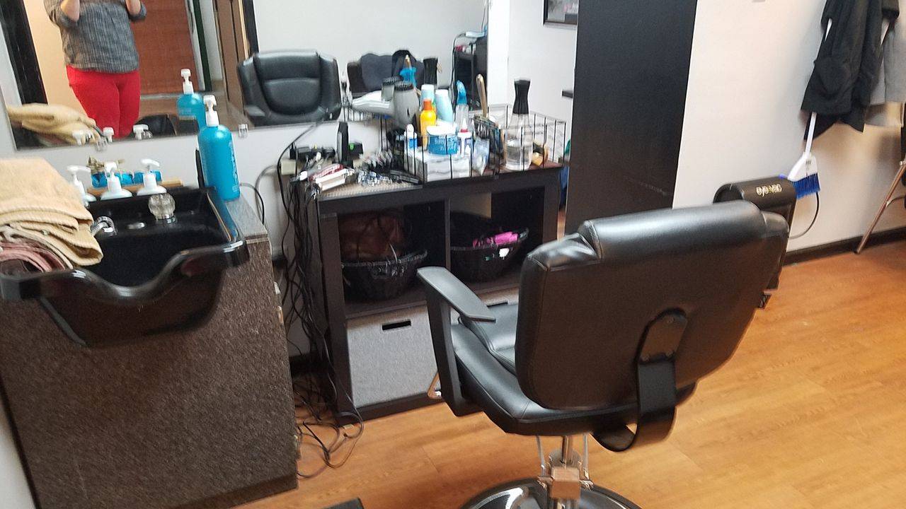 Mane Tamers Beauty and Barber Studios