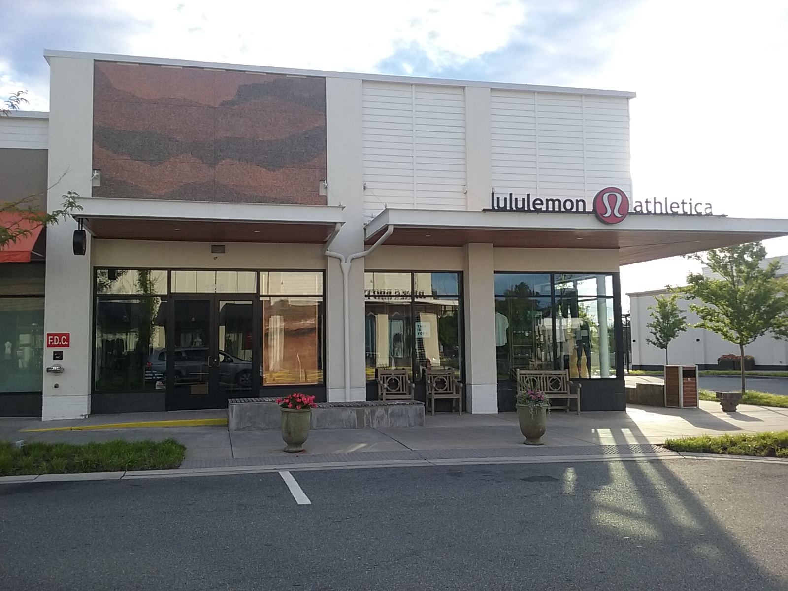 lululemon