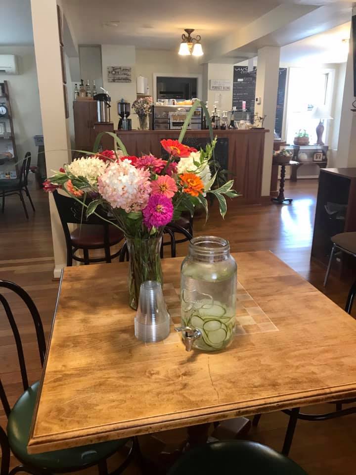 Wellhouse Café Ministry 118 10 1/2 St NW, Charlottesville
