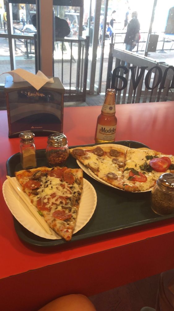 Vita Nova New York Style Pizza & Restaurant 310 E Main St, Charlottesville