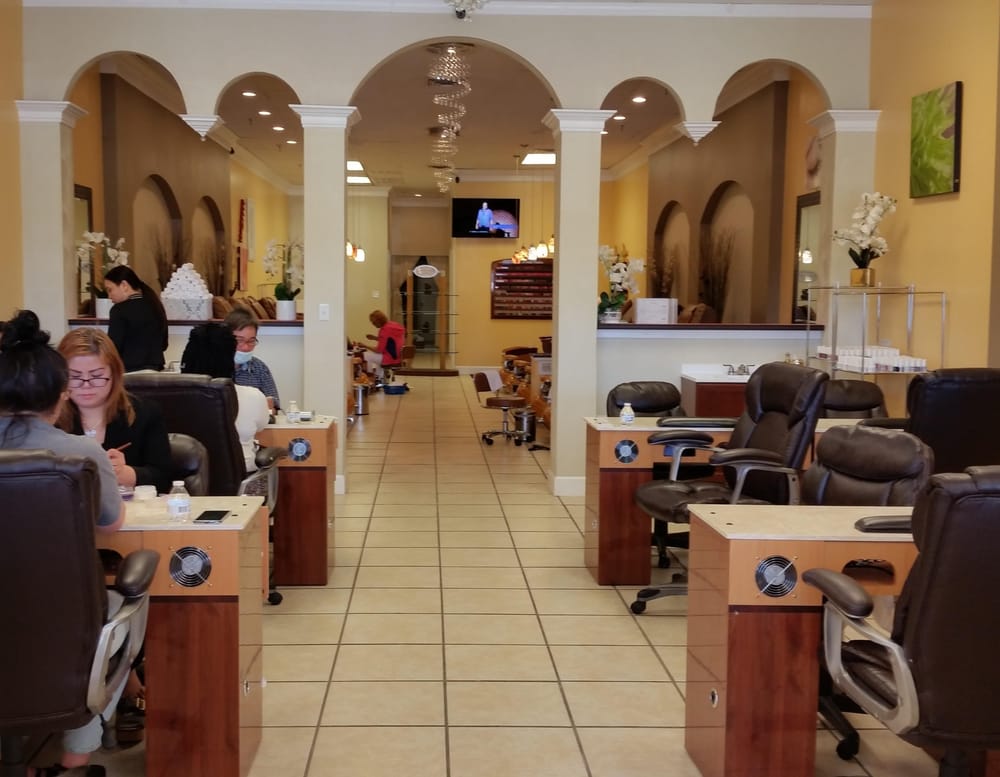 Happy Nails 3132 Western Branch Blvd, Chesapeake