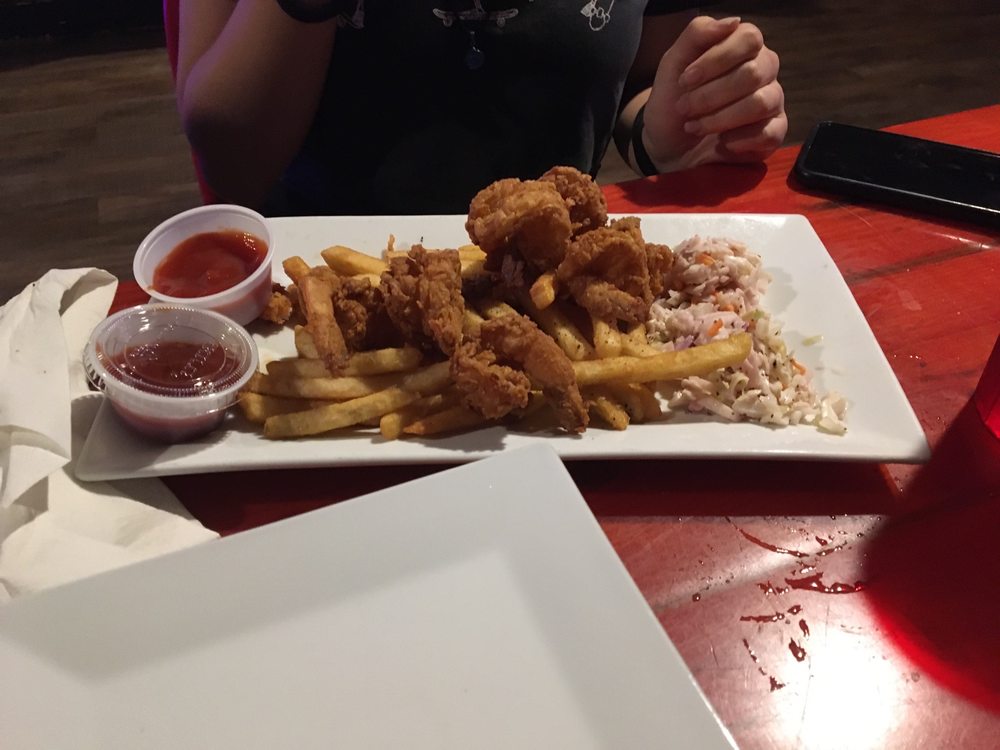 Red Bones Raw Bar Seafood Grille 445 N Battlefield Blvd, Chesapeake