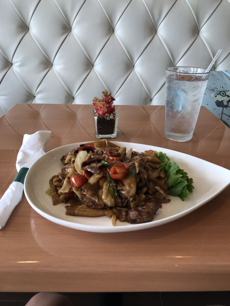 Sakoonthai 5760 Union Mill Rd, Clifton