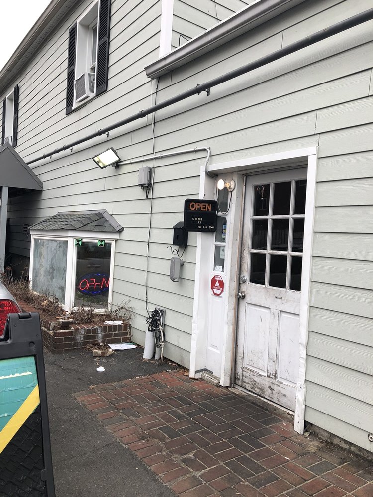 Caribbean Corner 4008 University Dr, Fairfax