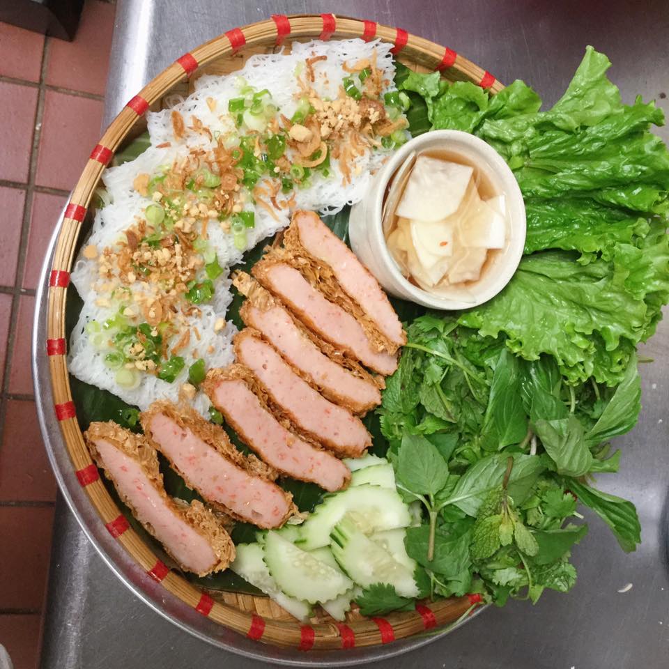 Pho4ever Fairfax 9966 Main St, Fairfax