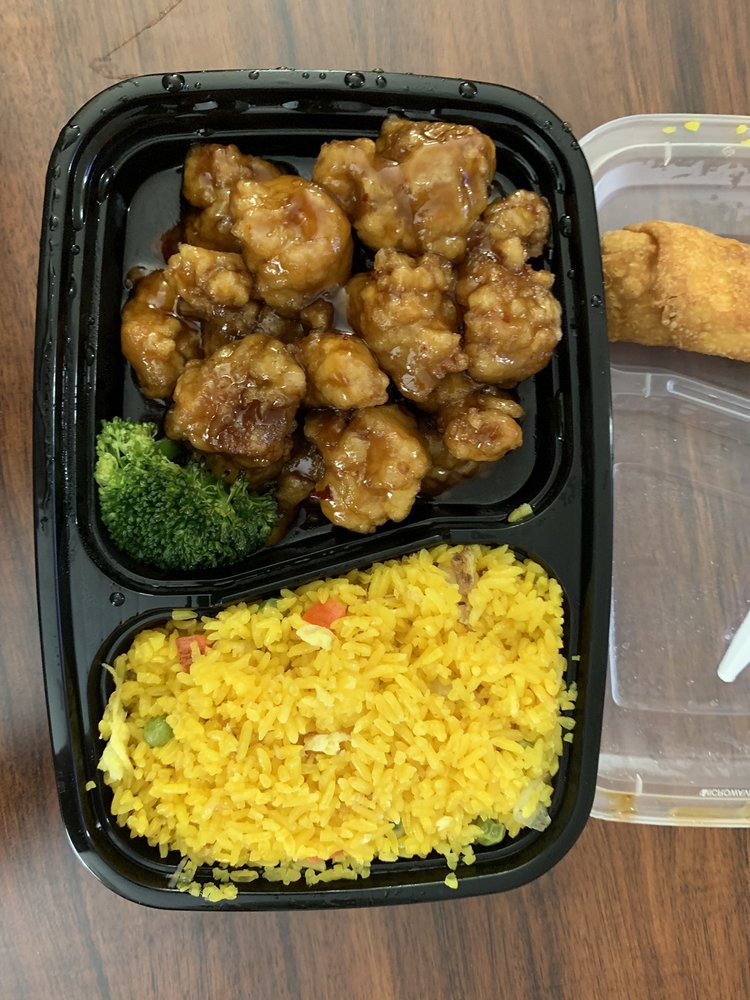 Golden China Restaurant 2662, 5430 Southpoint Plaza Way, Fredericksburg