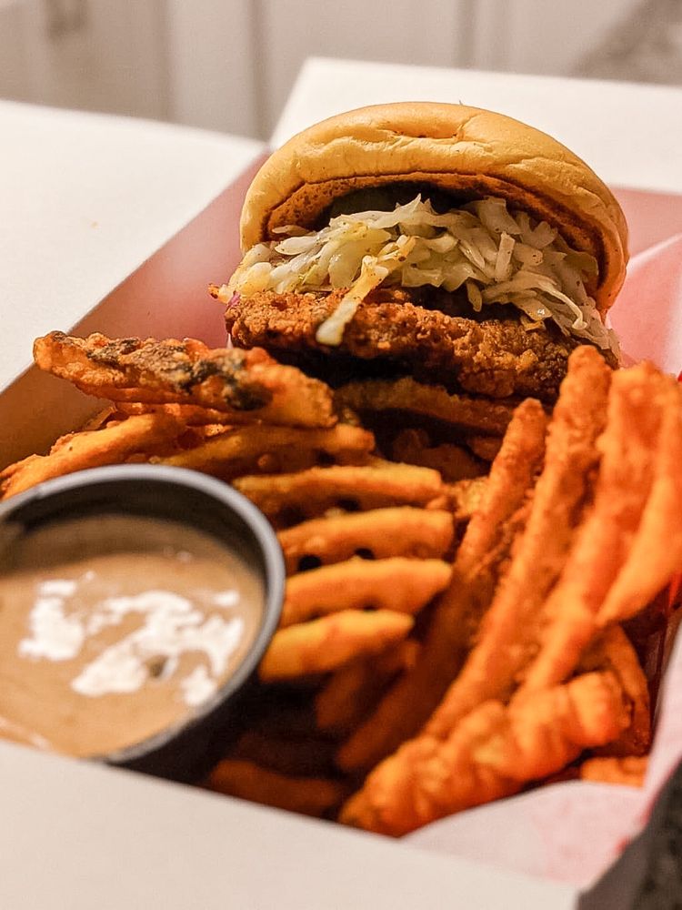 WOOBOI Chicken 139 Spring St #1, Herndon