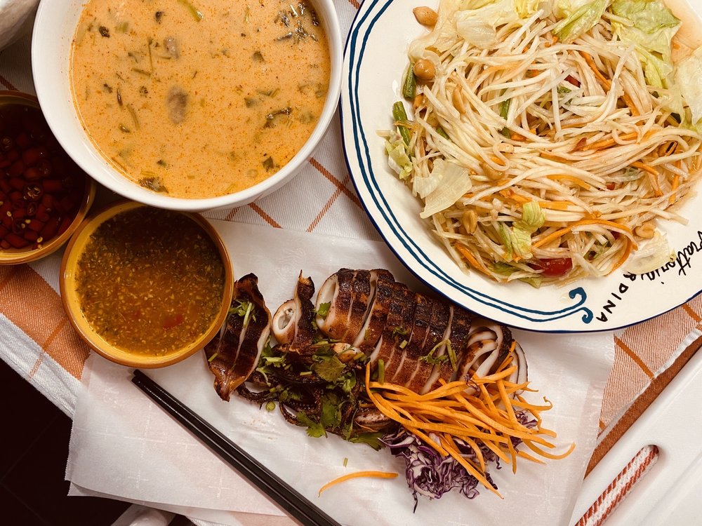 Chao Phra YA Thai 2465 Centreville Rd, Herndon