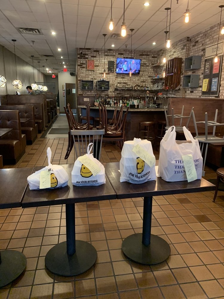 La Ong Thai Bistro 2521 John Milton Dr, Herndon