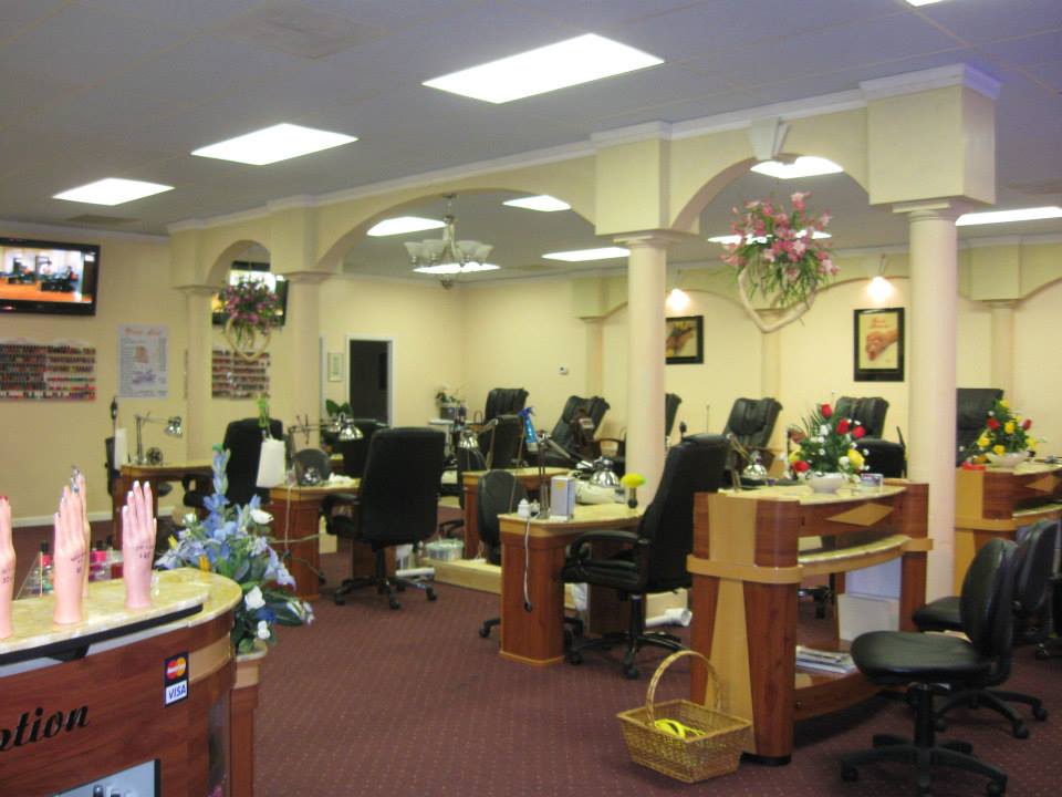 Happy Nails 15435 Warwick Blvd # F, Newport News