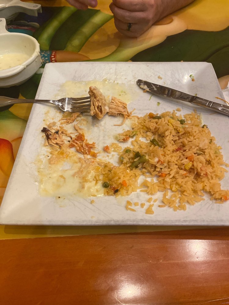 Salsa's Mexican Grill 704 Mariners Row #110, Newport News